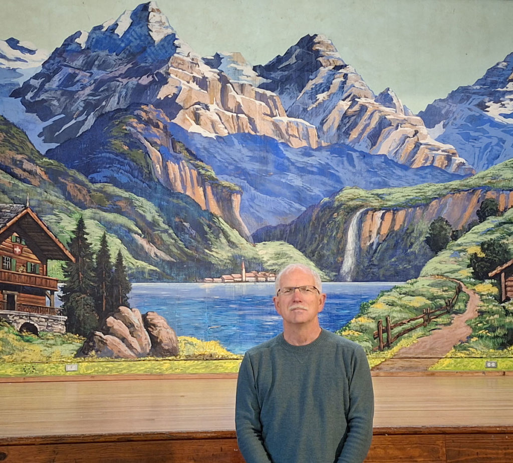 Arnold Ambiel is the current president of Aelpler Gruppe Swiss Club, which oversees the cultural activities side of the hall. Rob Klindt